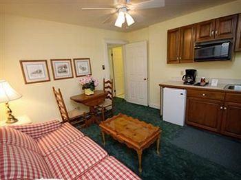 Metivier Inn Макино Экстерьер фото